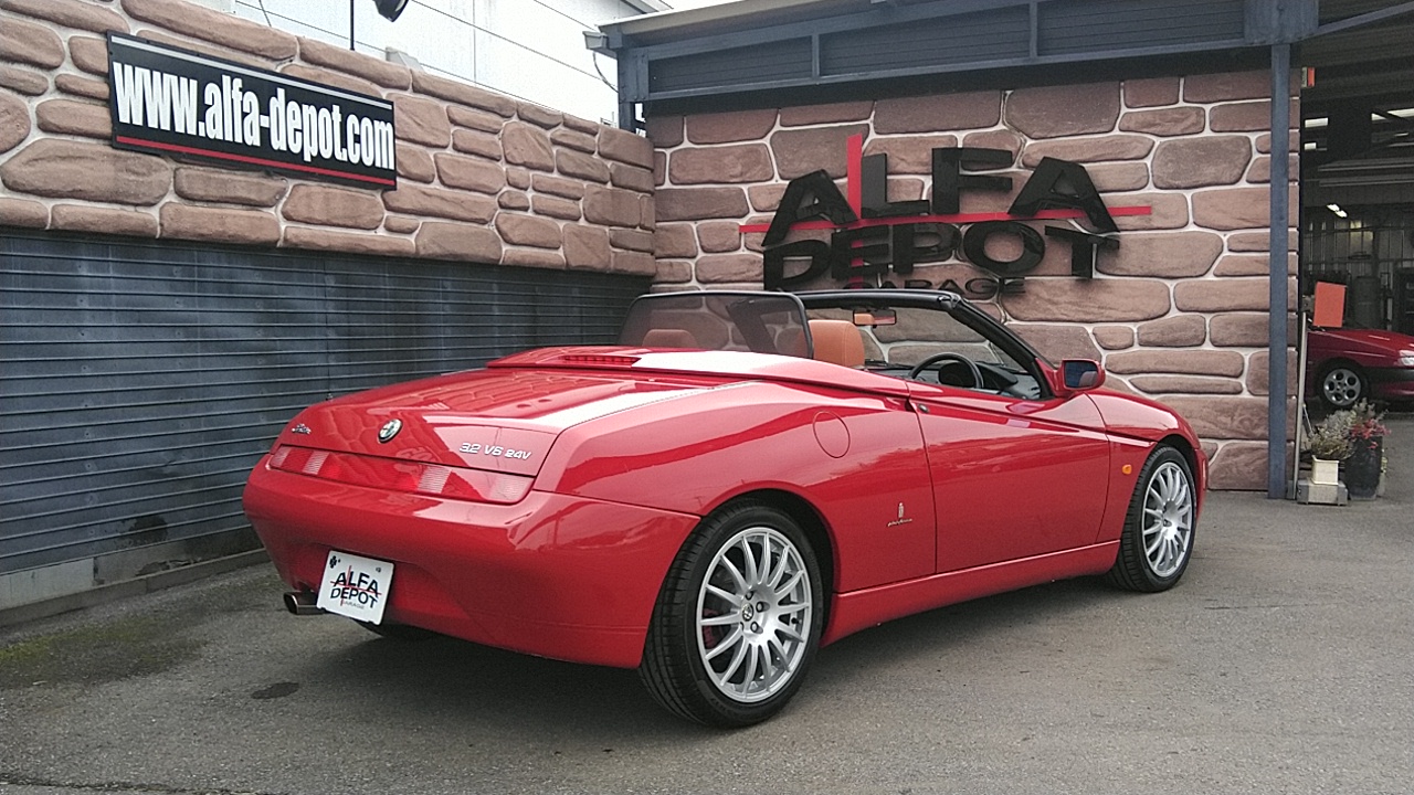 アルファロメオ スパイダー 3.2V6-24V | ALFA・DEPOT（アルファ・デポ）